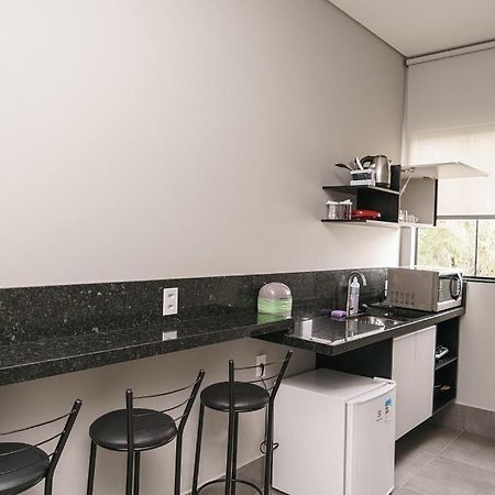 Апартаменты Apartamento Com Cozinha Privativa Фос-ду-Игуасу Экстерьер фото